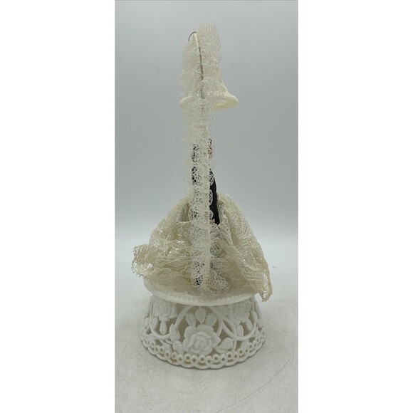 Wedding Cake Topper Bride Groom Lace Bell 1950s Vintage - Picture 12 of 16